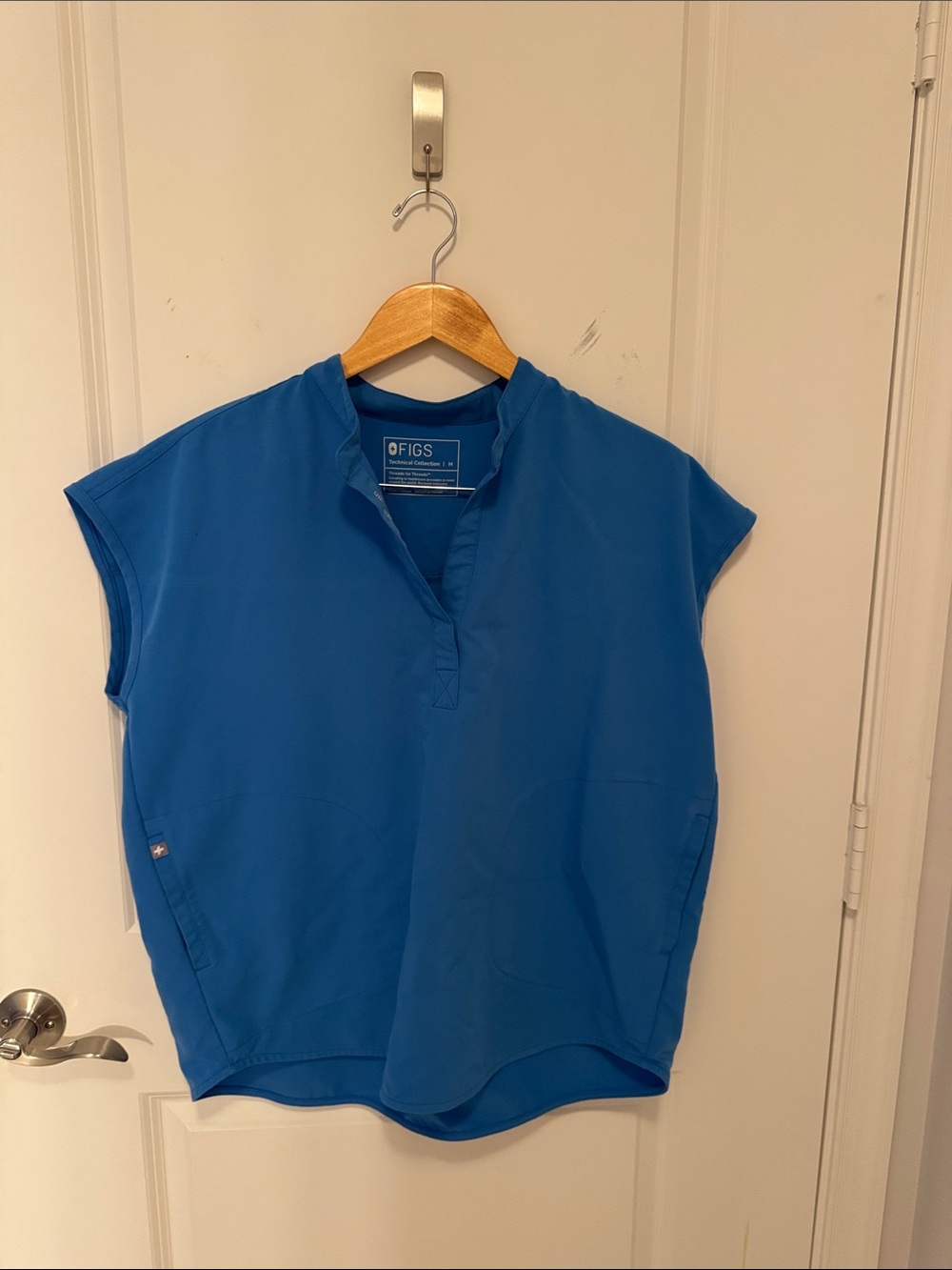 FIGS Women’s Royal Blue V-Neck Scrub Tunic